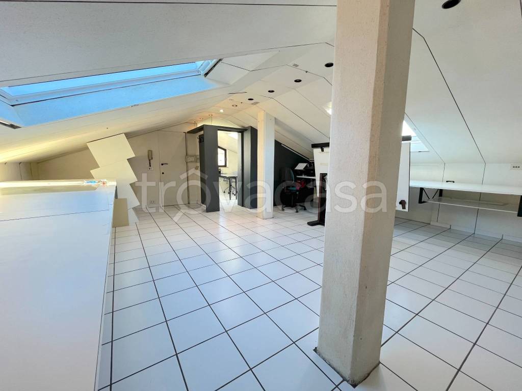 appartamento in vendita a Firenze in zona Legnaia