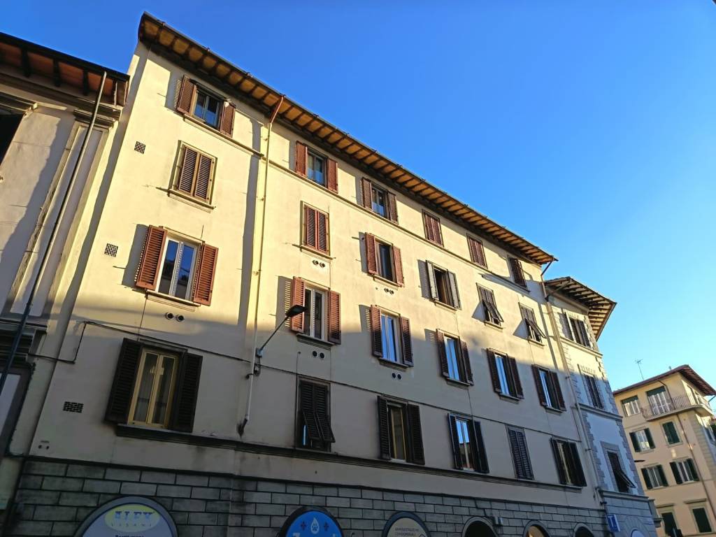 appartamento in vendita a Firenze in zona Campo di Marte