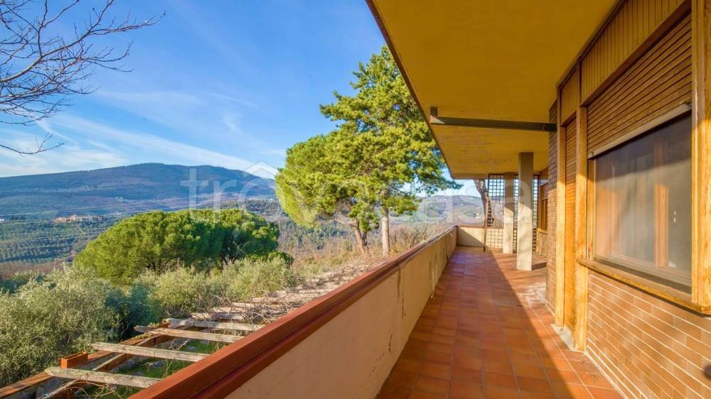 casa indipendente in vendita a Firenze