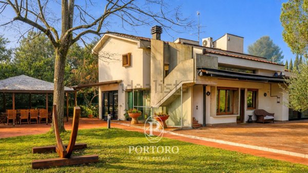 casa indipendente in vendita a Firenze in zona Porta Romana