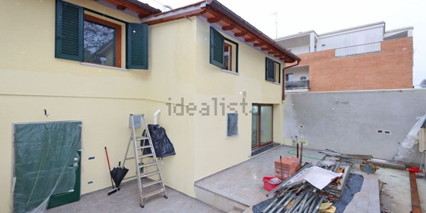 casa indipendente in vendita a Firenze in zona Novoli