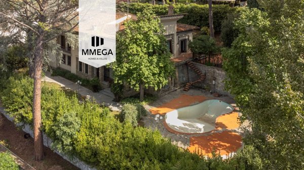 casa indipendente in vendita a Firenze