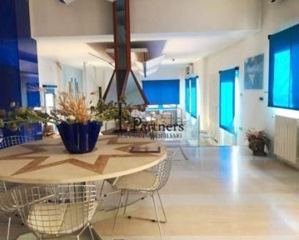 casa indipendente in vendita a Firenze in zona Centro San Frediano