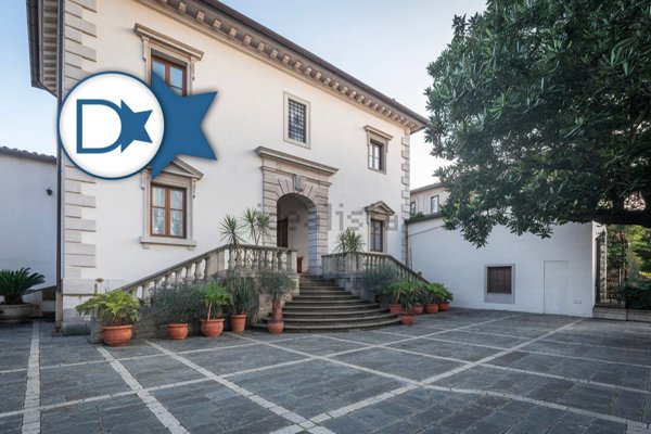 casa indipendente in vendita a Firenze in zona Centro Duomo