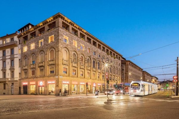 appartamento in vendita a Firenze in zona Centro Santa Maria Novella