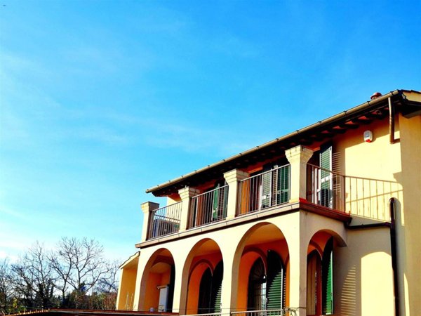 casa indipendente in vendita a Firenze in zona Bellosguardo