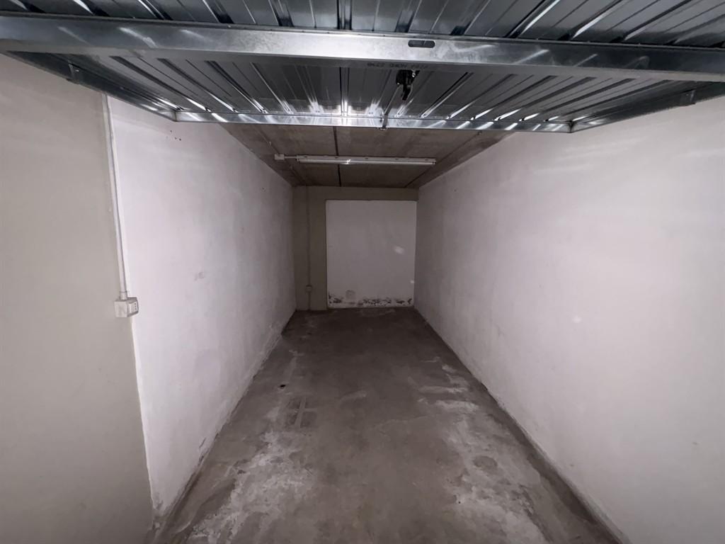 negozio in vendita a Firenze in zona Novoli