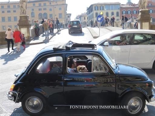 esavano in vendita a Firenze in zona Centro Duomo