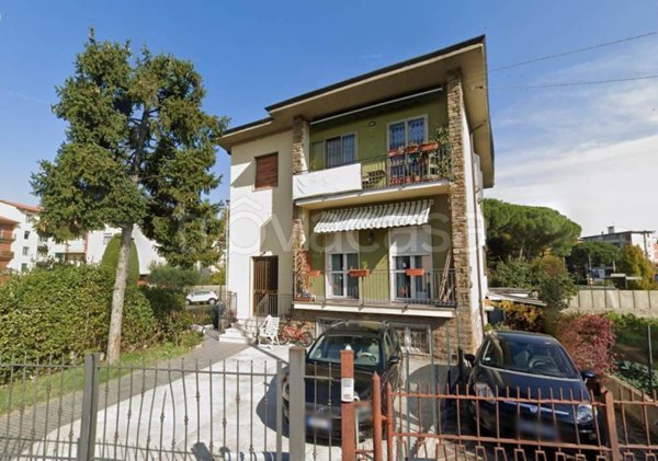 appartamento in vendita a Firenze in zona Legnaia