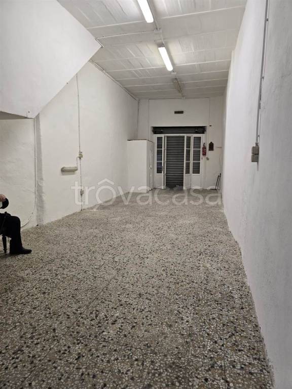 negozio in vendita a Firenze in zona Centro San Frediano