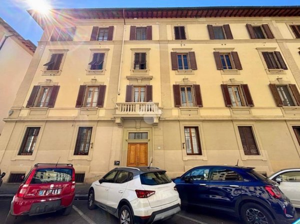 appartamento in vendita a Firenze in zona Statuto