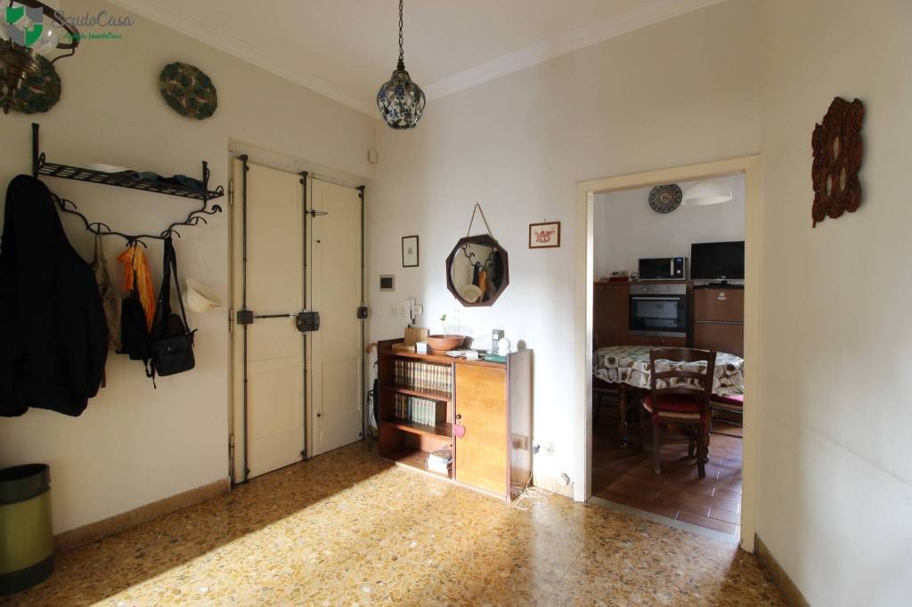 appartamento in vendita a Firenze in zona Campo di Marte