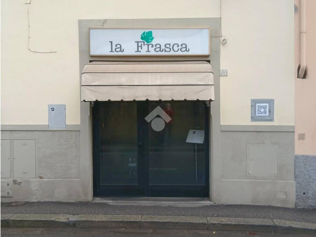 negozio in vendita a Firenze in zona Le Cure