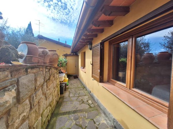 appartamento in vendita a Firenze in zona Settignano