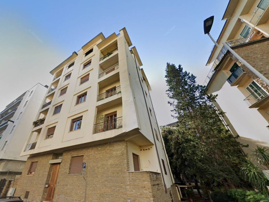 appartamento in vendita a Firenze in zona Bellariva