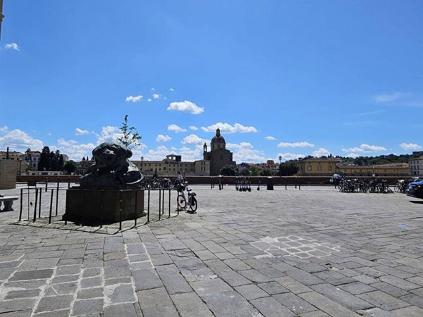 appartamento in vendita a Firenze in zona Centro Santa Maria Novella