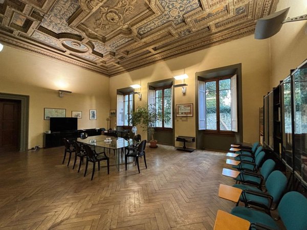 ufficio in vendita a Firenze in zona Centro Santa Croce