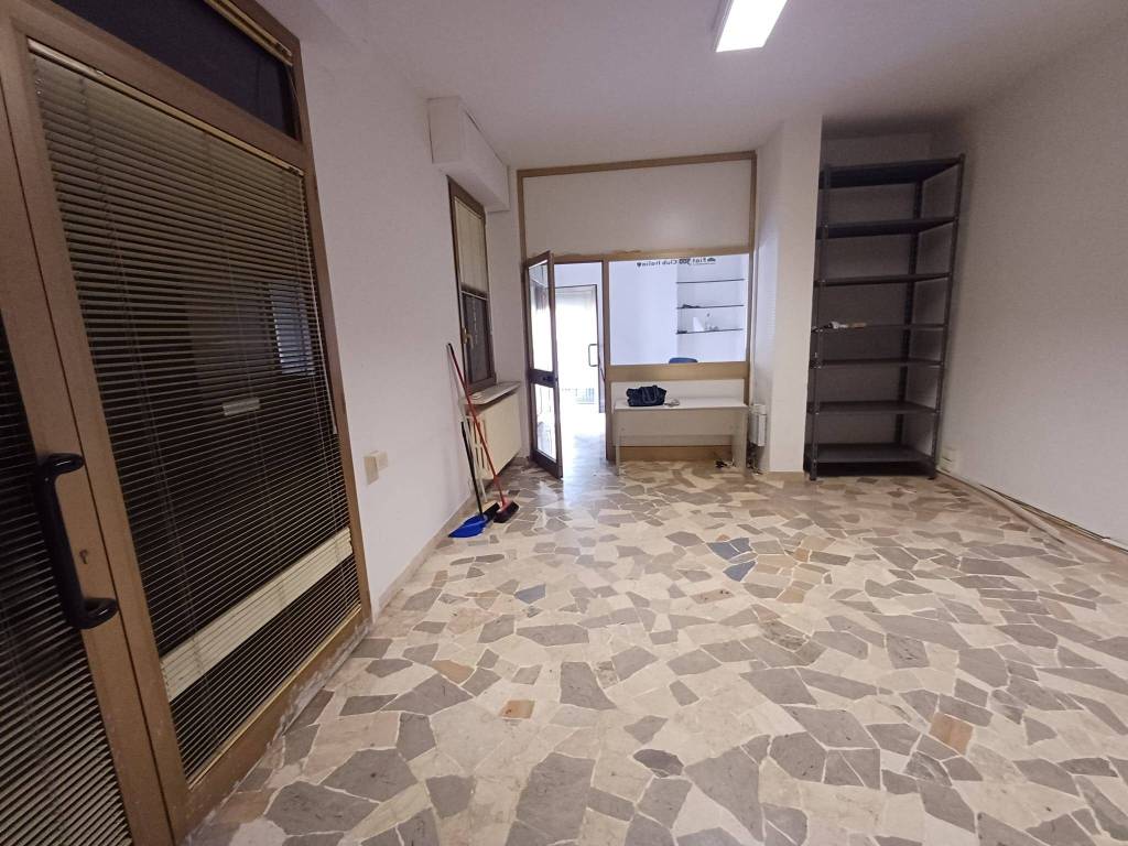 ufficio in vendita a Firenze in zona Centro Santa Maria Novella