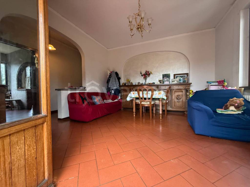 appartamento in vendita a Firenze in zona Ponte a Ema