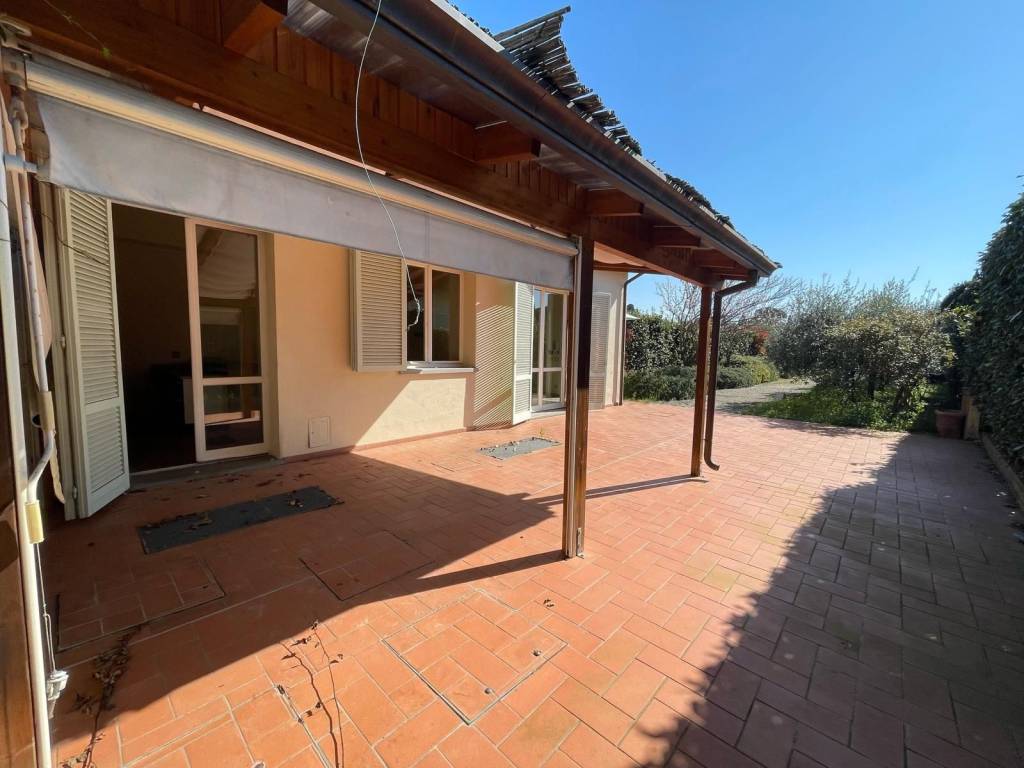 casa indipendente in vendita a Firenze in zona Careggi