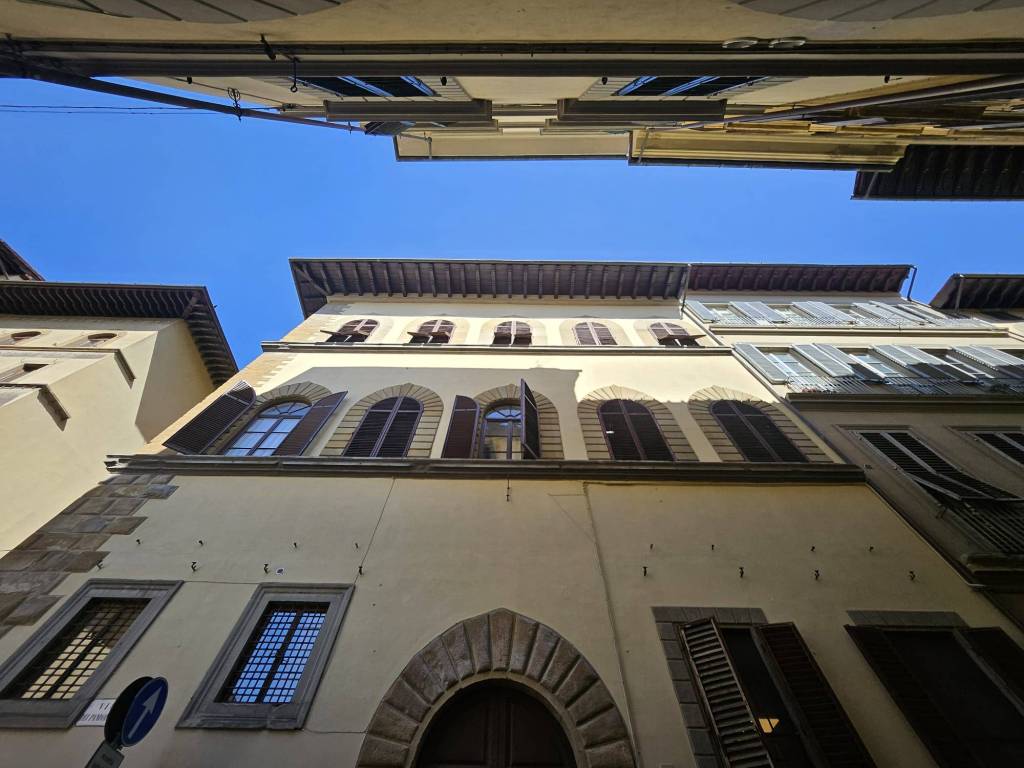 appartamento in vendita a Firenze in zona Centro Santa Croce