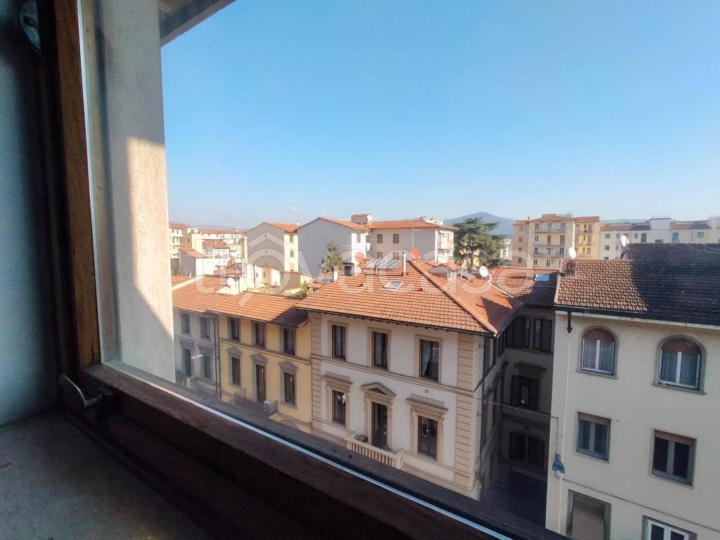 appartamento in vendita a Firenze in zona Campo di Marte