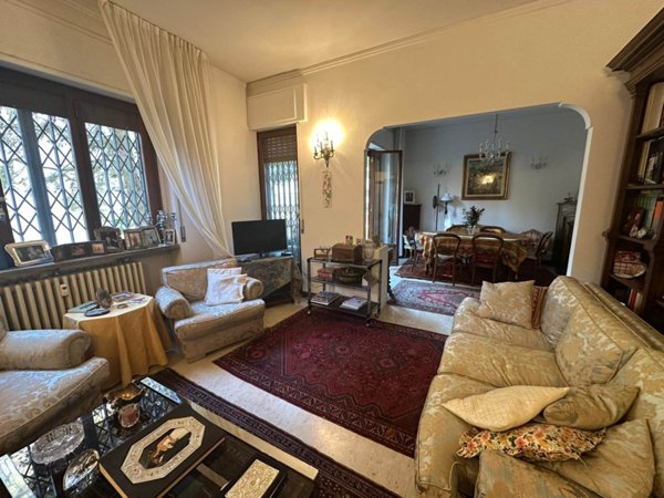 appartamento in vendita a Firenze in zona Campo di Marte