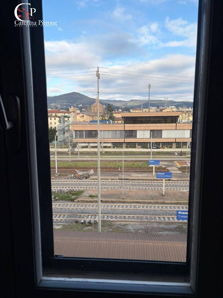 appartamento in vendita a Firenze in zona Campo di Marte