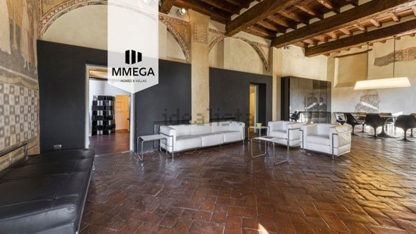 casa indipendente in vendita a Firenze