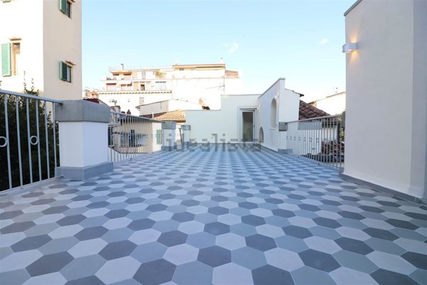 casa indipendente in vendita a Firenze in zona Centro Duomo