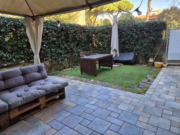 appartamento in vendita a Firenze in zona Isolotto