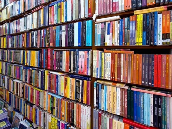 negozio in vendita a Firenze in zona Campo di Marte