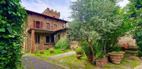 casa indipendente in vendita a Firenze in zona Careggi