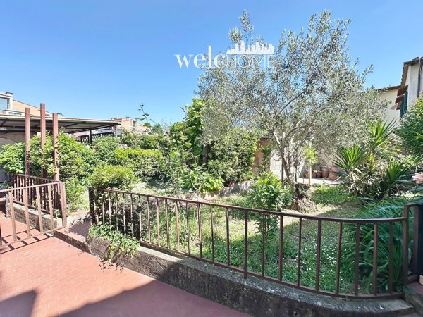 casa indipendente in vendita a Firenze in zona Peretola