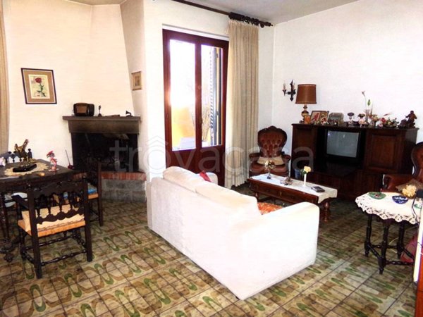 appartamento in vendita a Firenze in zona Settignano