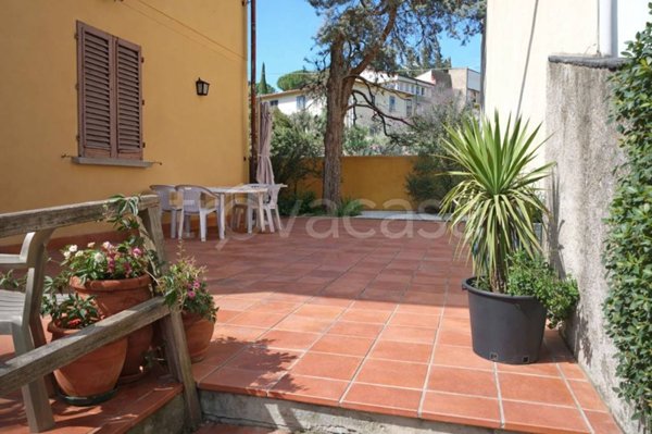 appartamento in vendita a Firenze in zona Settignano