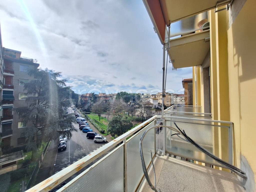 appartamento in vendita a Firenze in zona Coverciano