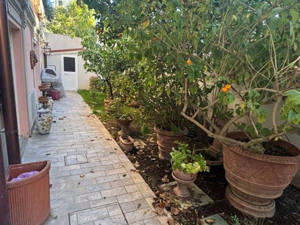 appartamento in vendita a Firenze in zona Campo di Marte