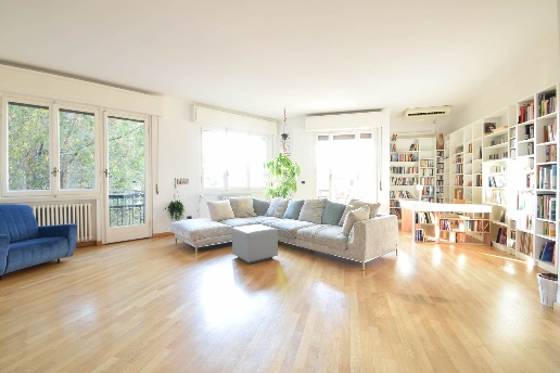 appartamento in vendita a Firenze in zona Campo di Marte