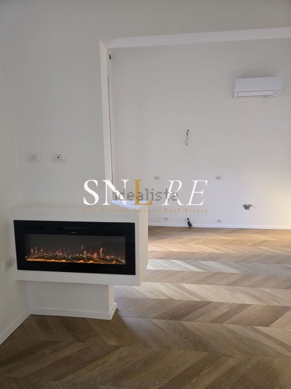 casa indipendente in vendita a Firenze in zona Campo di Marte