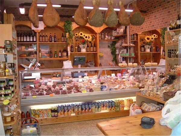 negozio in vendita a Firenze in zona Bellosguardo