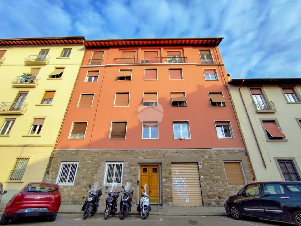appartamento in vendita a Firenze in zona Coverciano