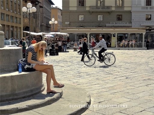 negozio in vendita a Firenze in zona Centro Duomo