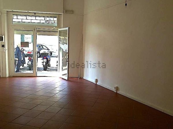 negozio in vendita a Firenze in zona Coverciano