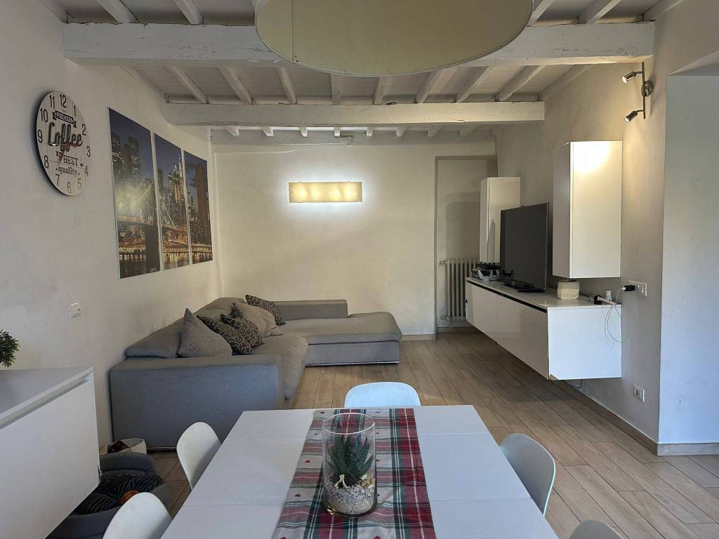 casa indipendente in vendita a Firenze in zona Rovezzano