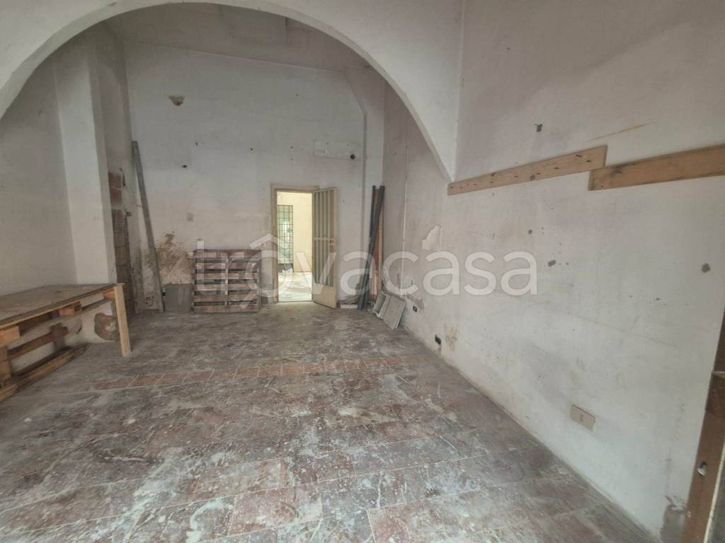 locale commerciale in vendita a Firenze in zona Centro Storico