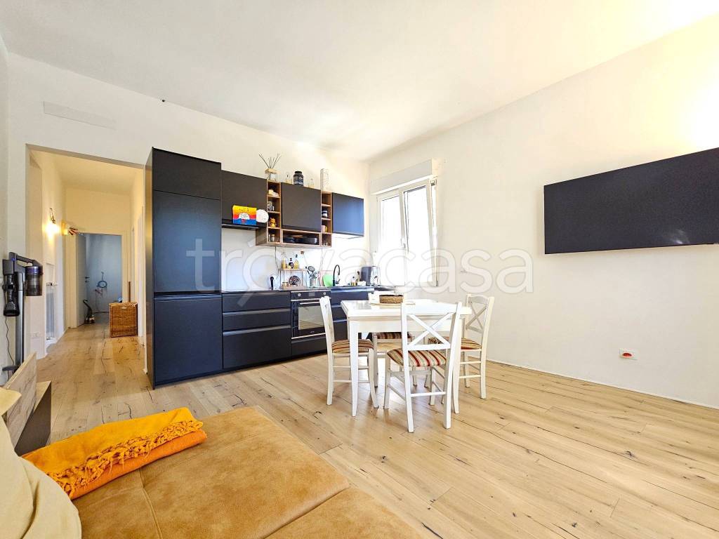 appartamento in vendita a Firenze in zona Coverciano