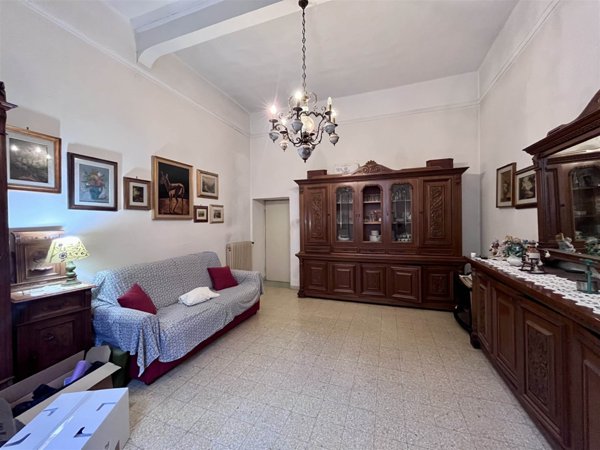 appartamento in vendita a Firenze in zona Statuto