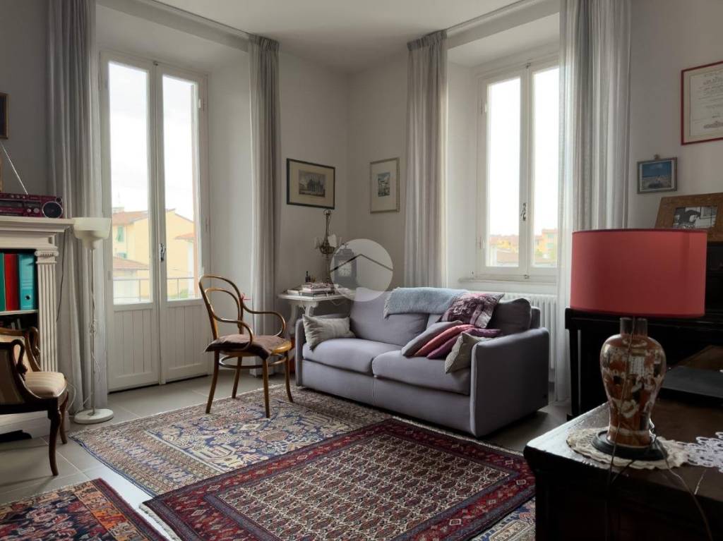 appartamento in vendita a Firenze in zona Campo di Marte