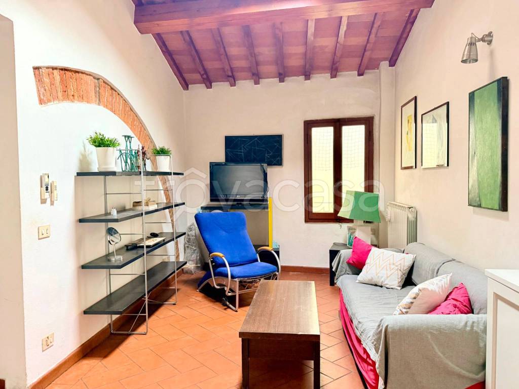 appartamento in vendita a Firenze in zona Centro Santa Maria Novella